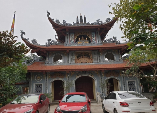 Xây dựng cổng tam quan chùa Linh Sơn
