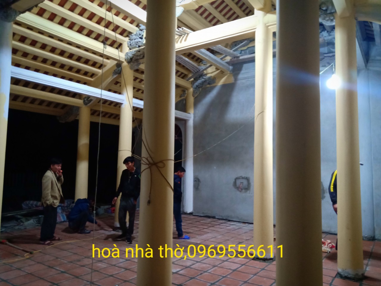 đơn vị xây dựng nhà bê tông giả gỗ