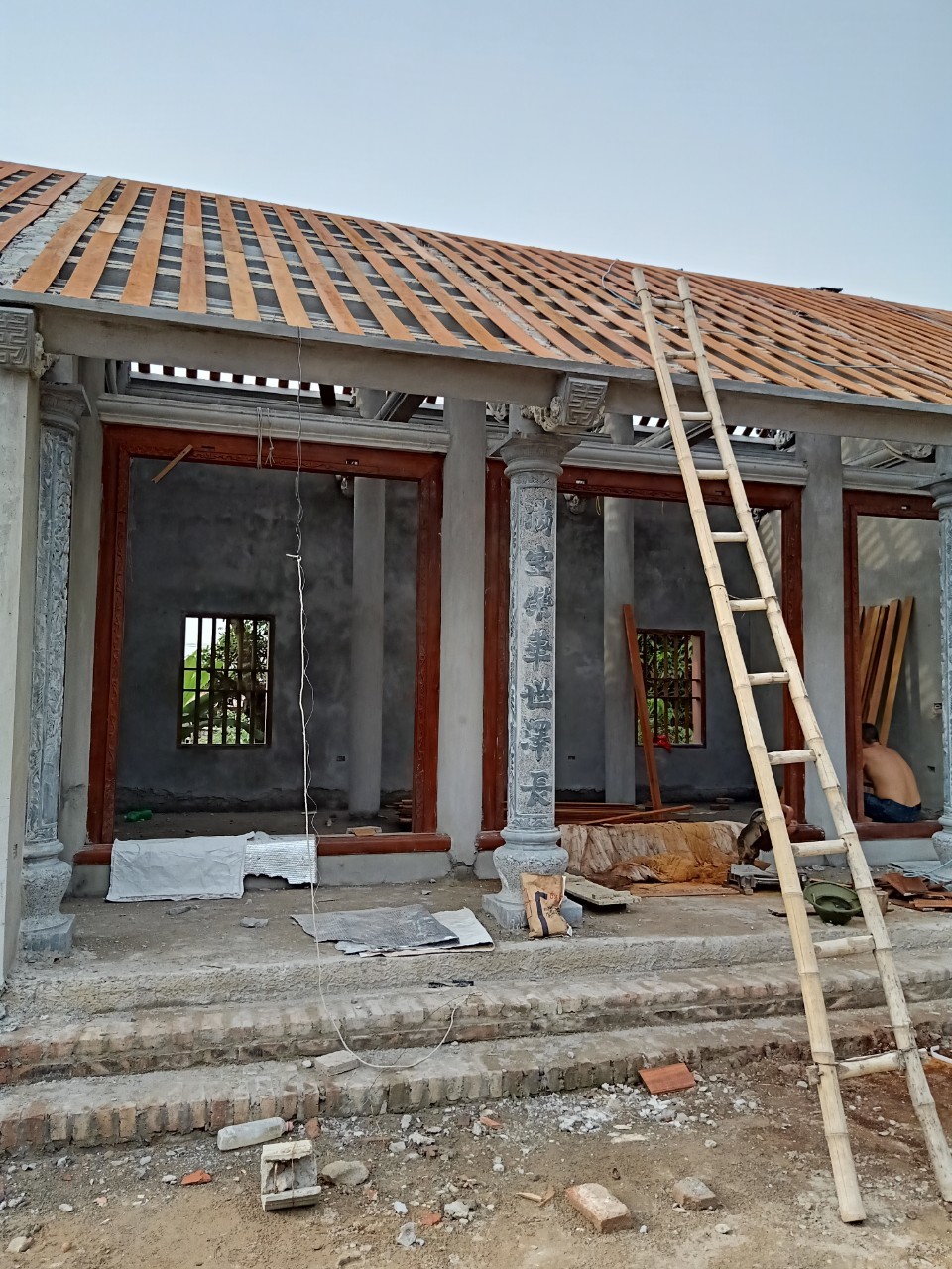 Xây dựng nhà 5 gian bê tông giả gỗ ở Đoàn Đào – Phù Cừ - Hưng Yên ...